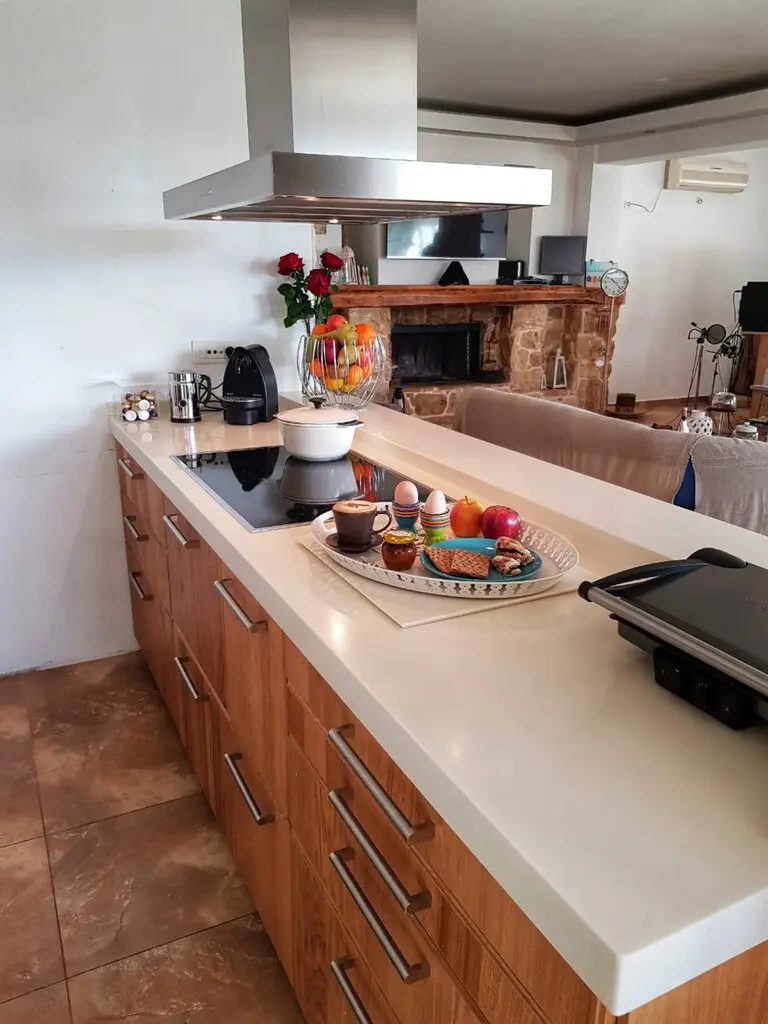 Villa In Keratea, Greece (347 M²)