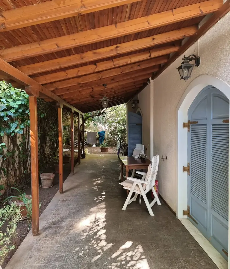 5-bedroom Maisonette In Xilokastro, Greece (302 M²)