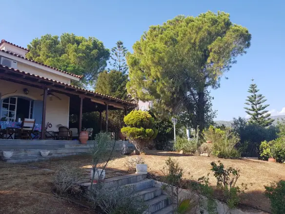 5-bedroom Maisonette In Xilokastro, Greece (302 M²)