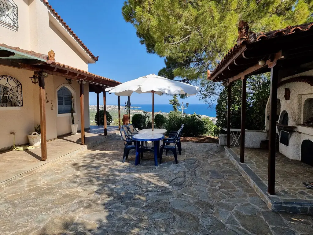 5-bedroom Maisonette In Xilokastro, Greece (302 M²)