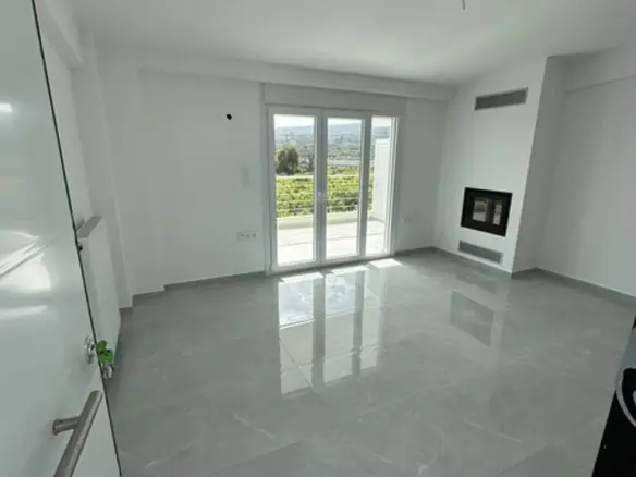 2-bedroom Flat In Xilokastro, Greece (68 M²)