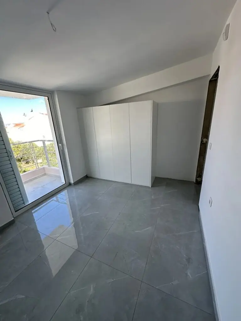 2-bedroom Flat In Xilokastro, Greece (68 M²)