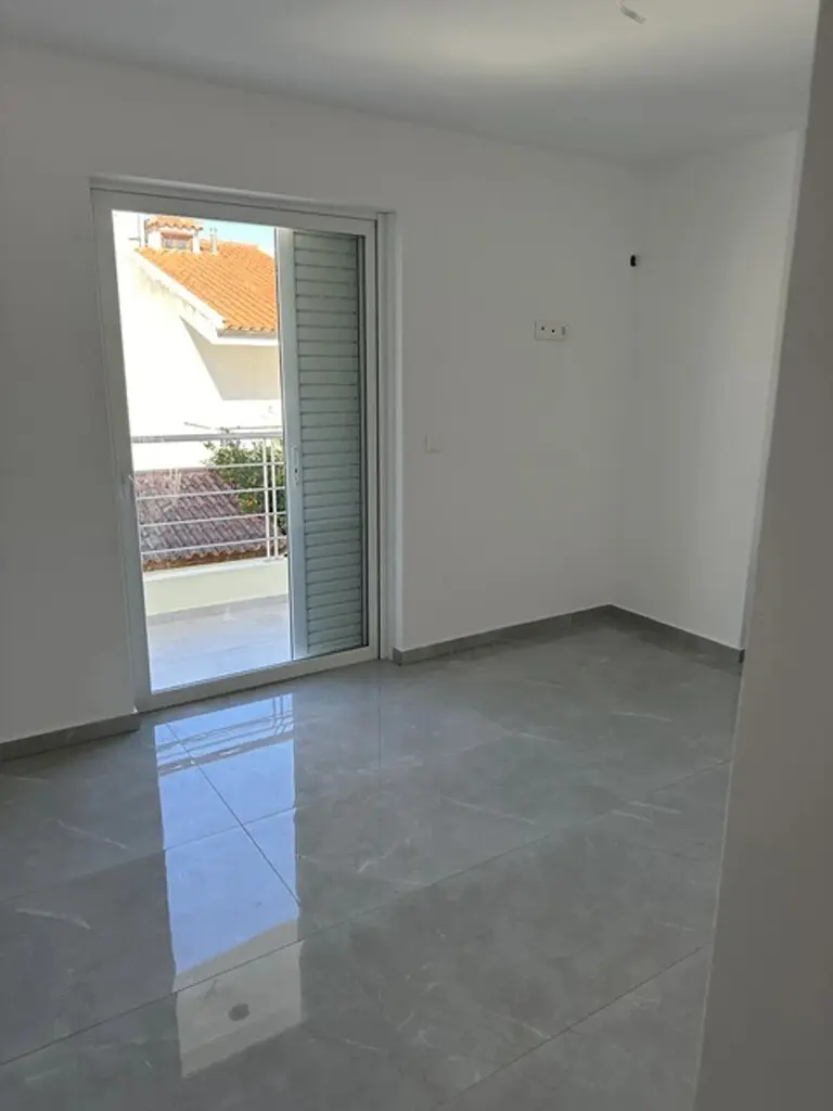2-bedroom Flat In Xilokastro, Greece (68 M²)