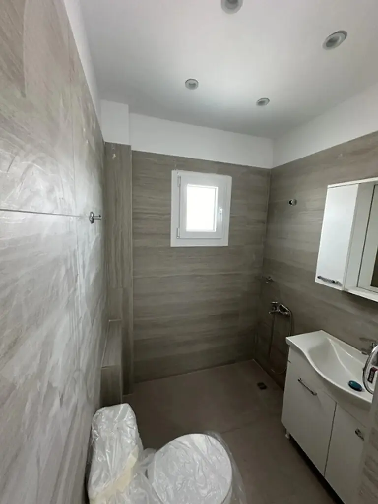 Apartment Of 136 M² In Peloponnese