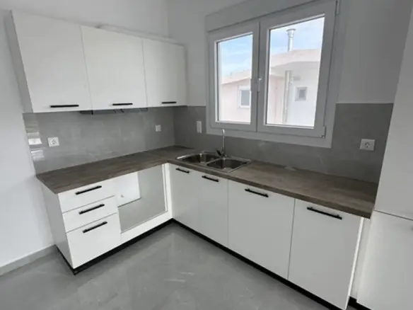 Apartment Of 136 M² In Peloponnese