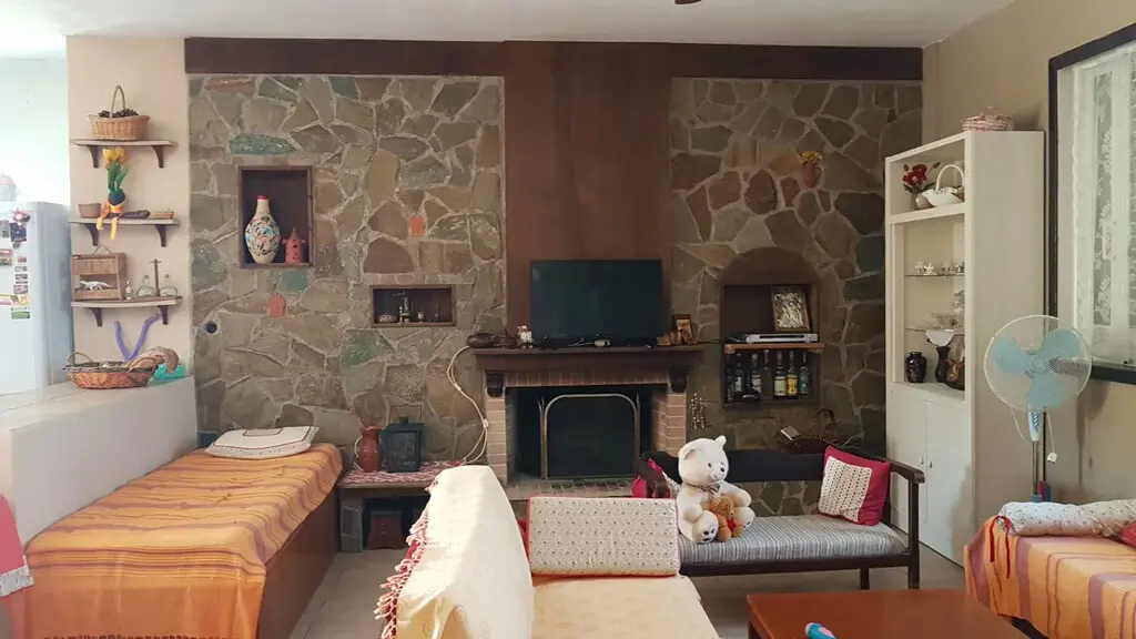 1-bedroom Detached House In Schimatari, Greece (74 M²)