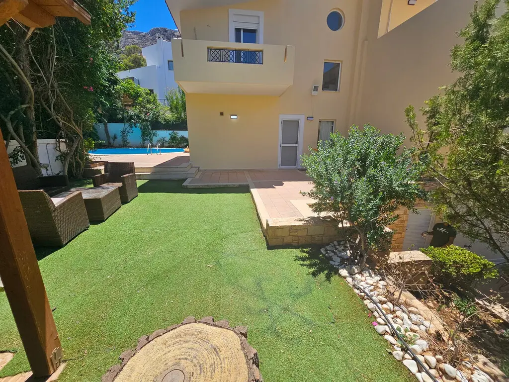 3-bedroom Villa In Palaia Fokaia, Greece (200 M²)