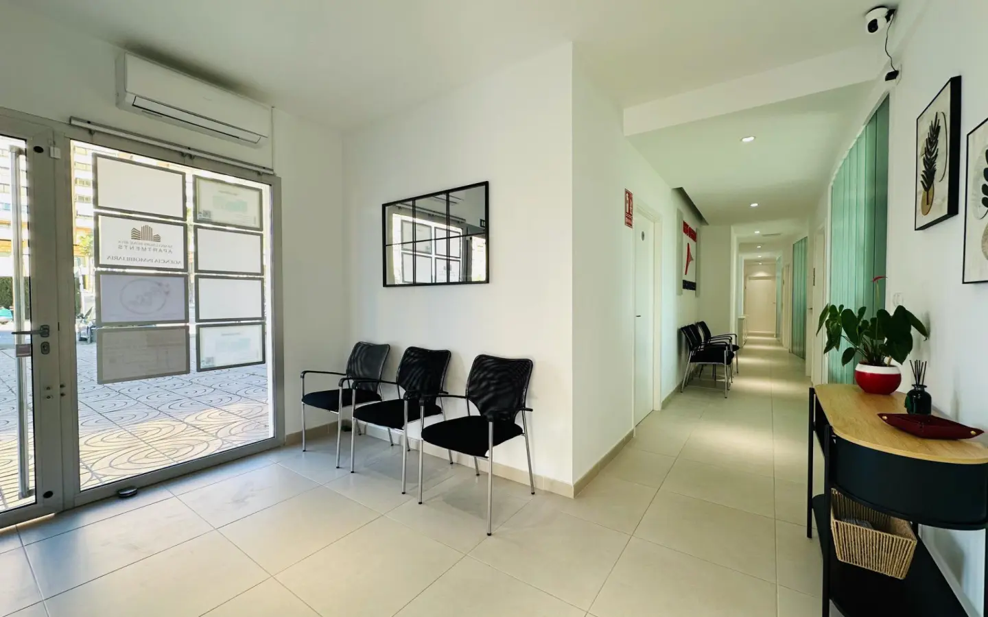 Office Of 14 M² In Benidorm, Spain