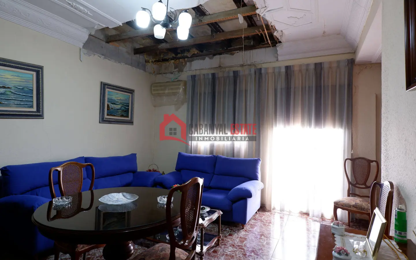 6-bedroom Terraced House In Valencia (204 M²)