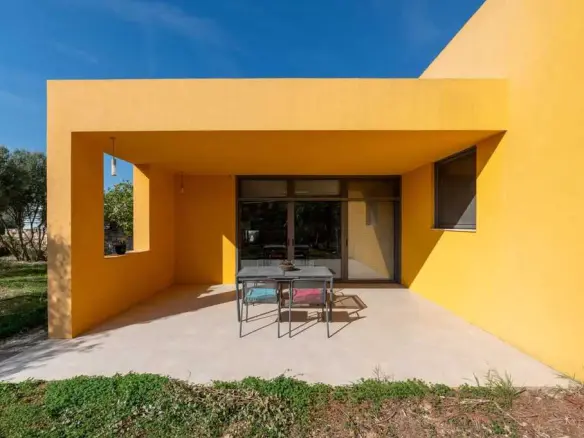 2-bedroom Villa In Gazi, Greece (145 M²)