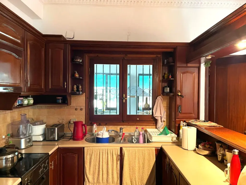 3-bedroom Flat In Corfu, Greece (154 M²)
