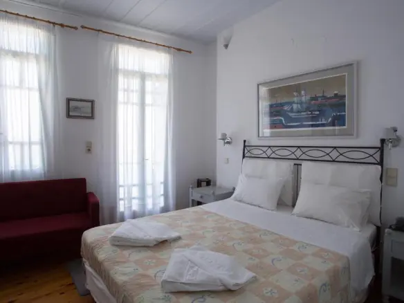 Hotel In Chania, Greece (550 M²)