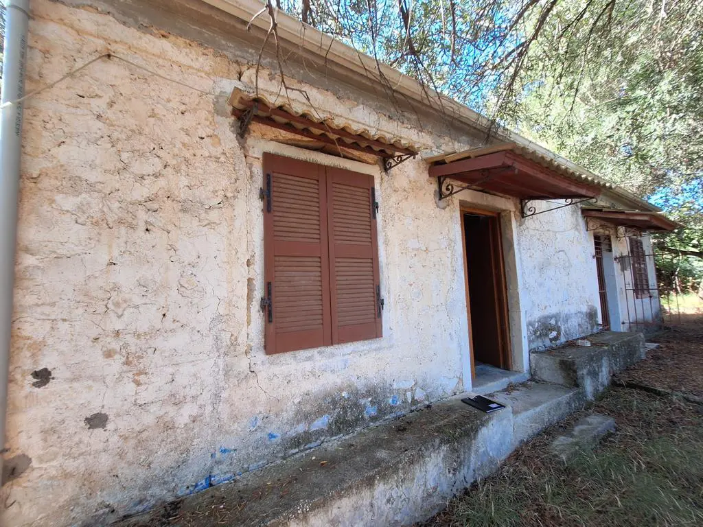 Detached House In Corfu, Greece (87 M²)