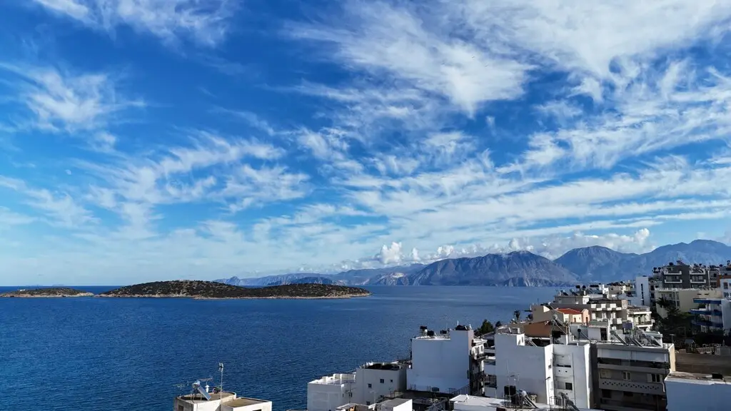 2-bedroom Flat In Agios Nikolaos, Greece (61 M²)