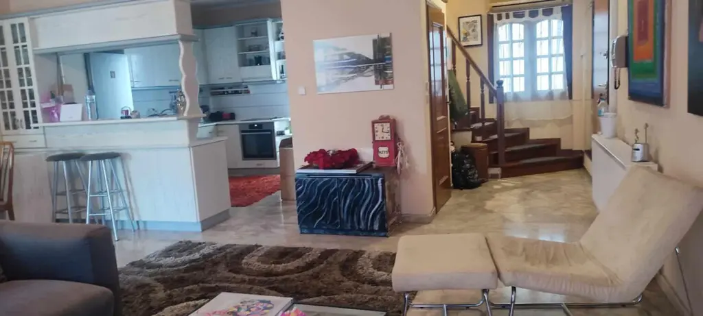 3-bedroom Maisonette In Kalamaria, Greece (150 M²)