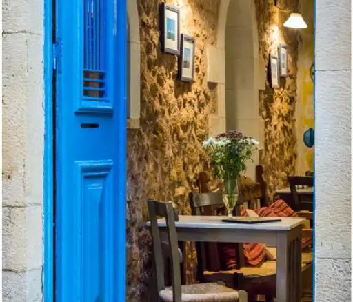 Hotel In Chania, Greece (550 M²)