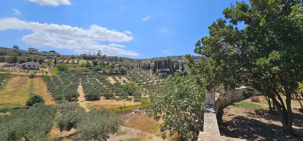 2-bedroom Villa In Gazi, Greece (145 M²)