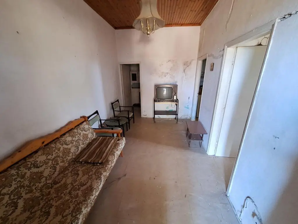 Detached House In Corfu, Greece (87 M²)