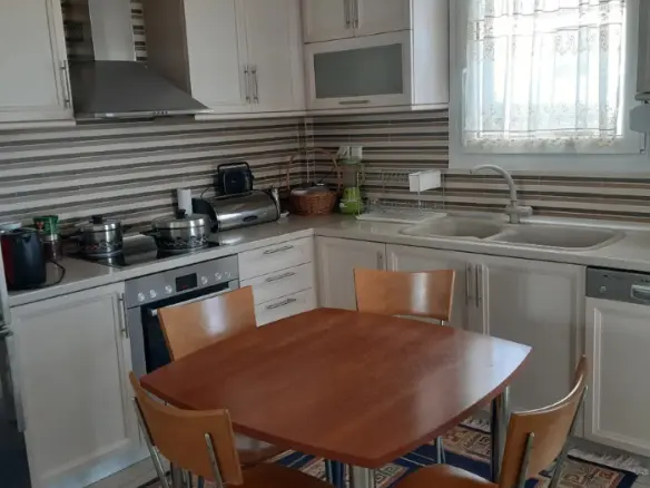 Maisonette Of 250 M² In Kavala