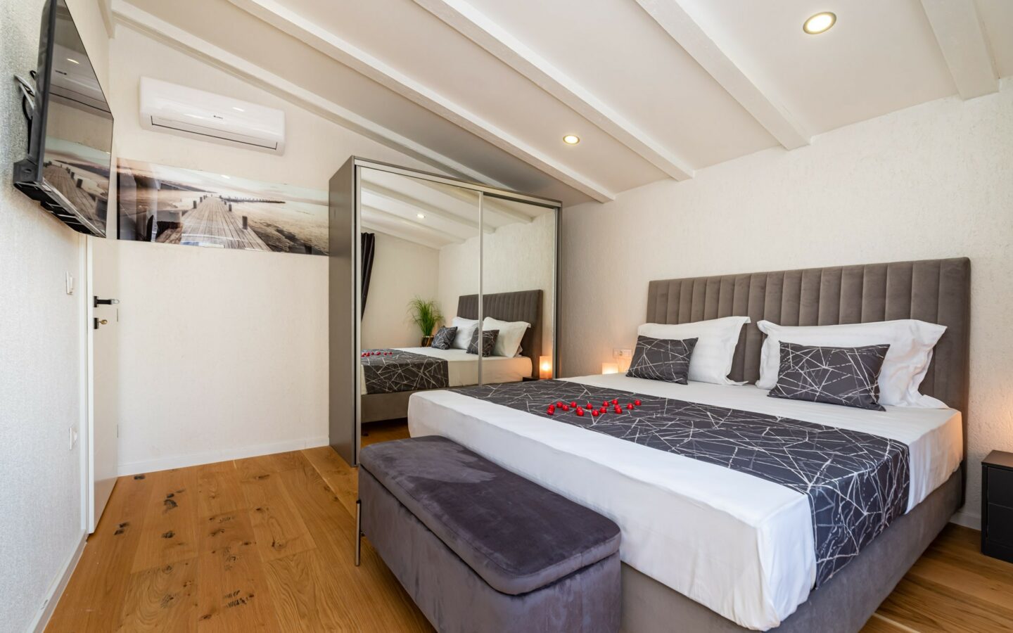 Modern Villa With A Pool Near Zadar And The Sea