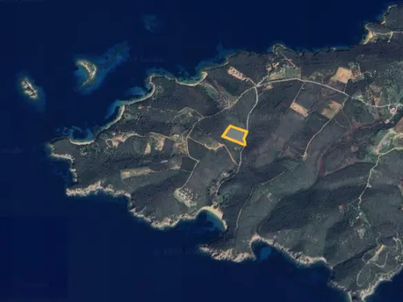 Land Of 11446 M² In Athos, Chalkidiki