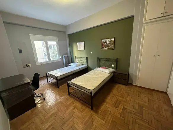 Flat Of 117 M² In Athens