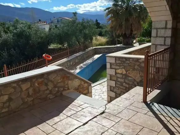 2-bedroom Maisonette In North Kinouria, Greece (117 M²)