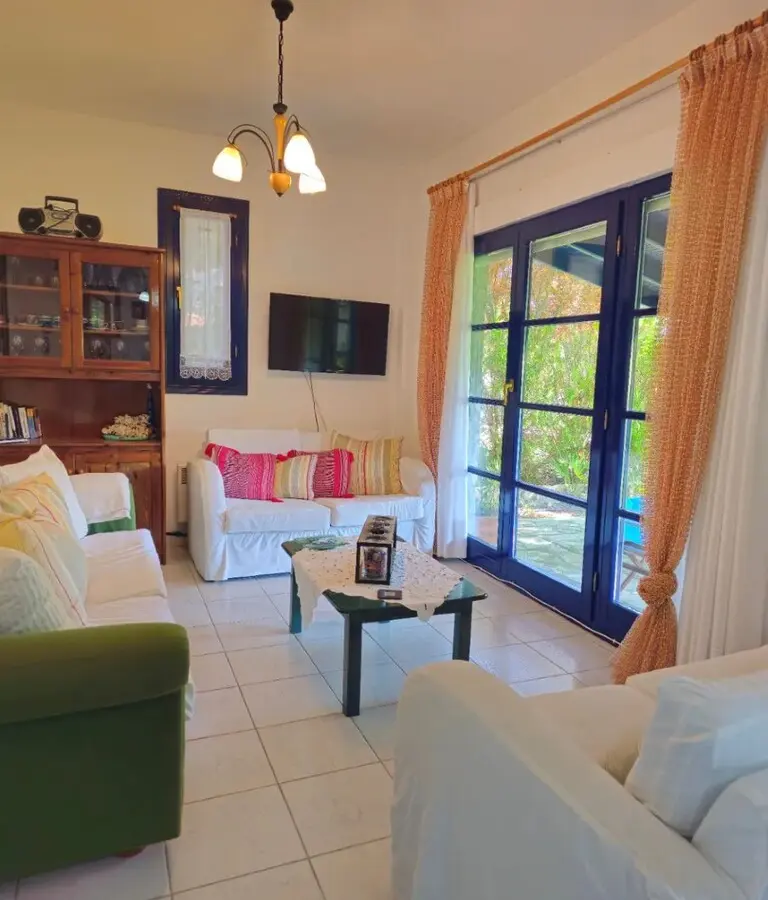 3-bedroom Detached House In Kassandra, Greece (105 M²)