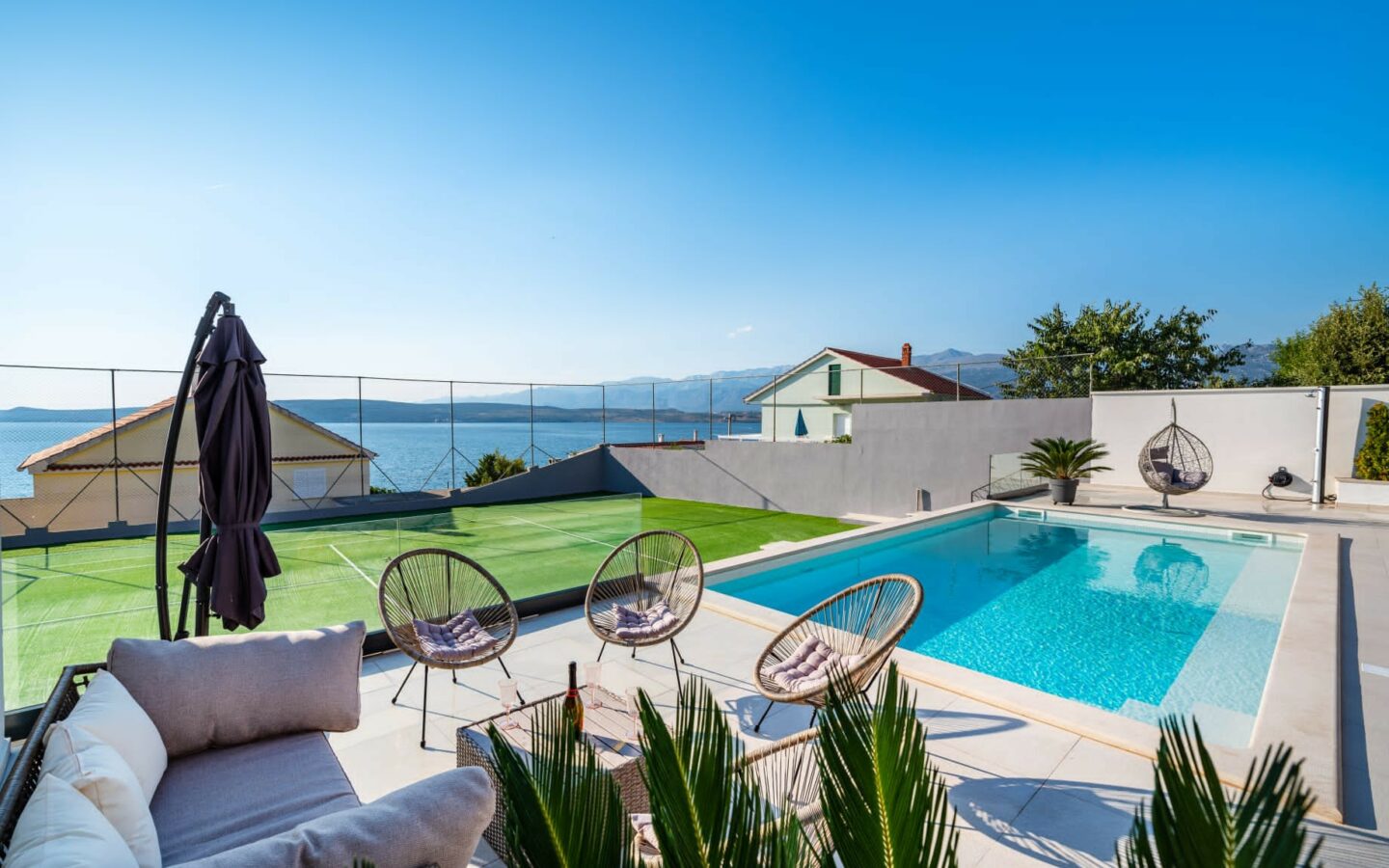 Modern Villa With A Pool Near Zadar And The Sea