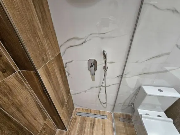 Flat Of 29 M² With Balcony In Thessaloniki