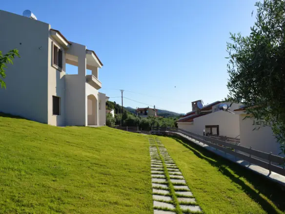 Apartment Complex Of 662 M² In Kavala Suburbs
