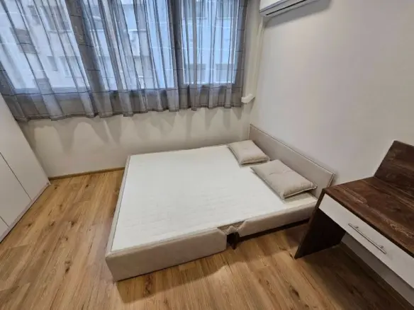 Flat Of 29 M² With Balcony In Thessaloniki