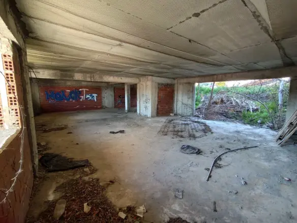 Building Of 560 M² In Kavala