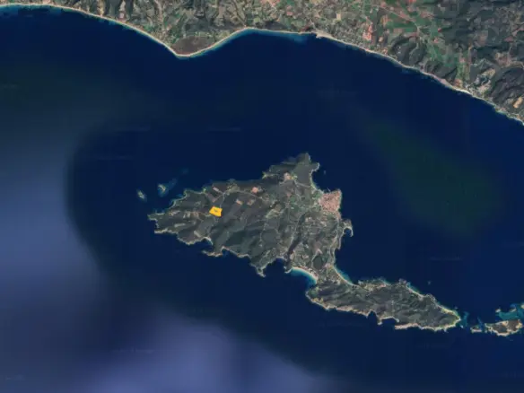 Land Of 11446 M² In Athos, Chalkidiki