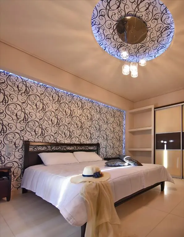 Villa Of 500 M² In Crete