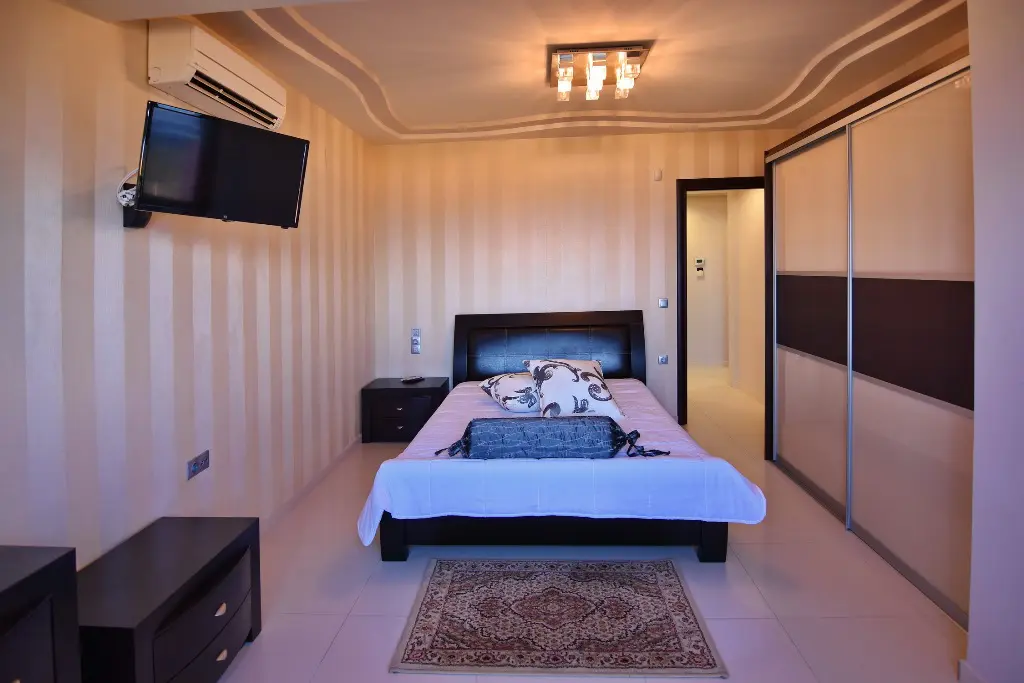 Villa Of 500 M² In Crete