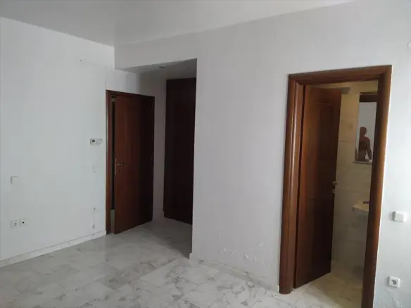 Villa Of 1100 M² In The Suburbs Of Thessaloniki