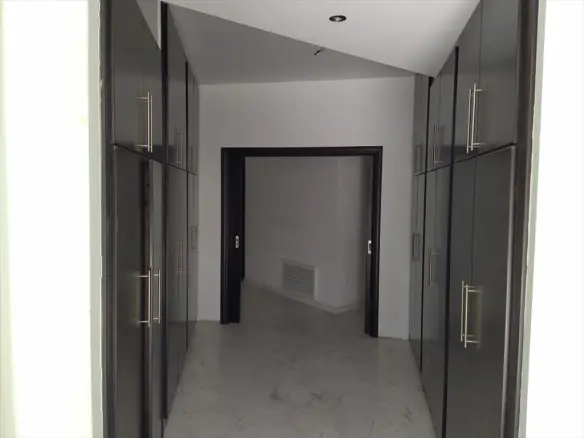 Apartment Of 300 M² In The Suburbs Of Thessaloniki