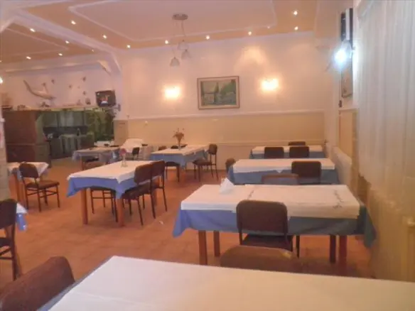 Hotel Of 648 M² On The Olympic Coast