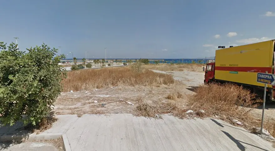 Land Of 1854 M² In Crete