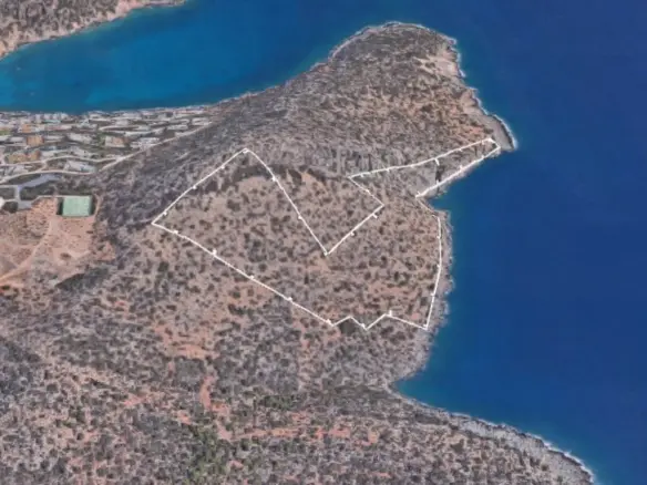 Land Of 49121 M² In Crete