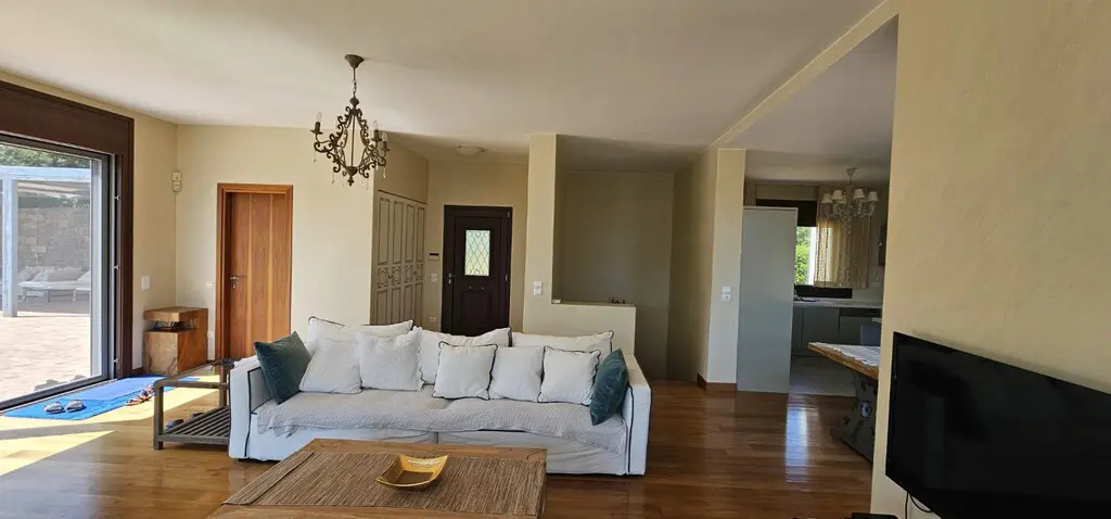 Villa Of 270 M² In Crete