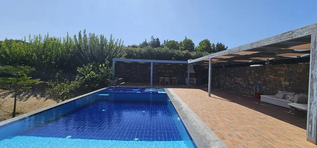 Villa Of 270 M² In Crete