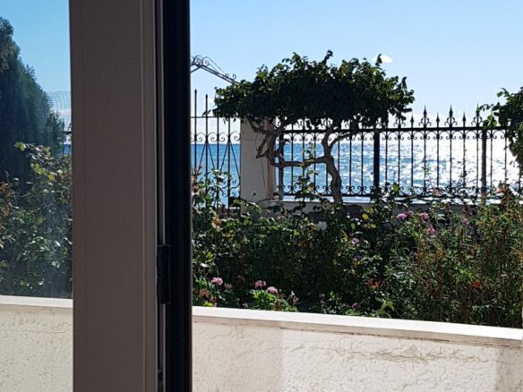 Plot Of 1200 M² With High Buildability In Kastri