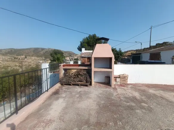 4-bedroom Terraced House In Fortuna, Spain (550 M²)