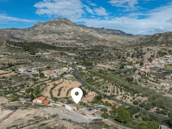 4-bedroom Terraced House In Fortuna, Spain (550 M²)