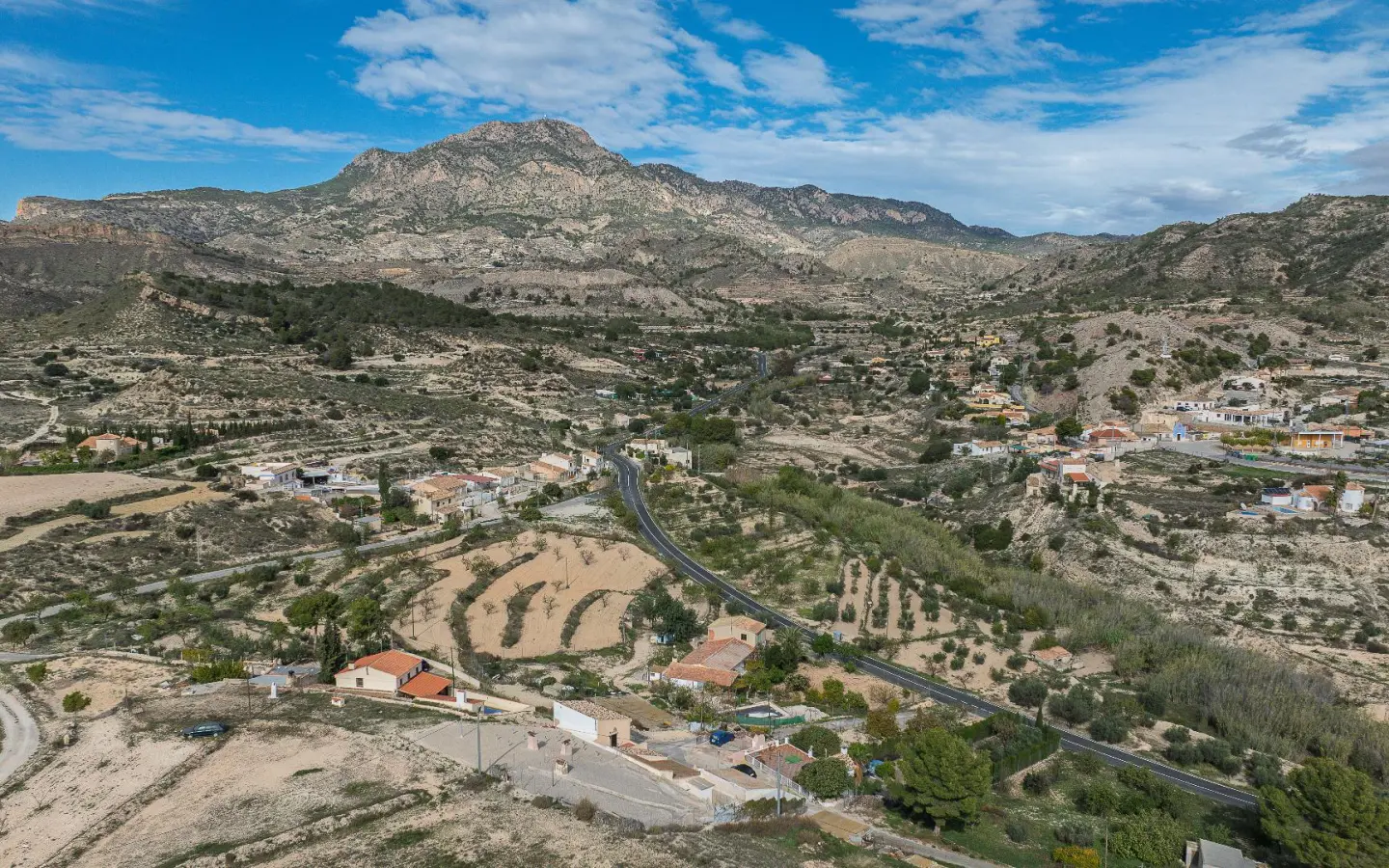 4-bedroom Terraced House In Fortuna, Spain (550 M²)