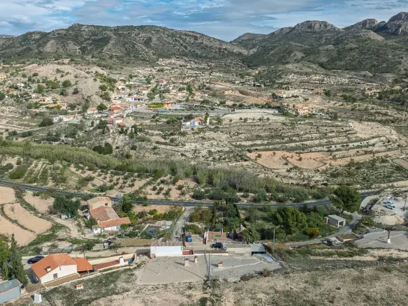 4-bedroom Terraced House In Fortuna, Spain (550 M²)