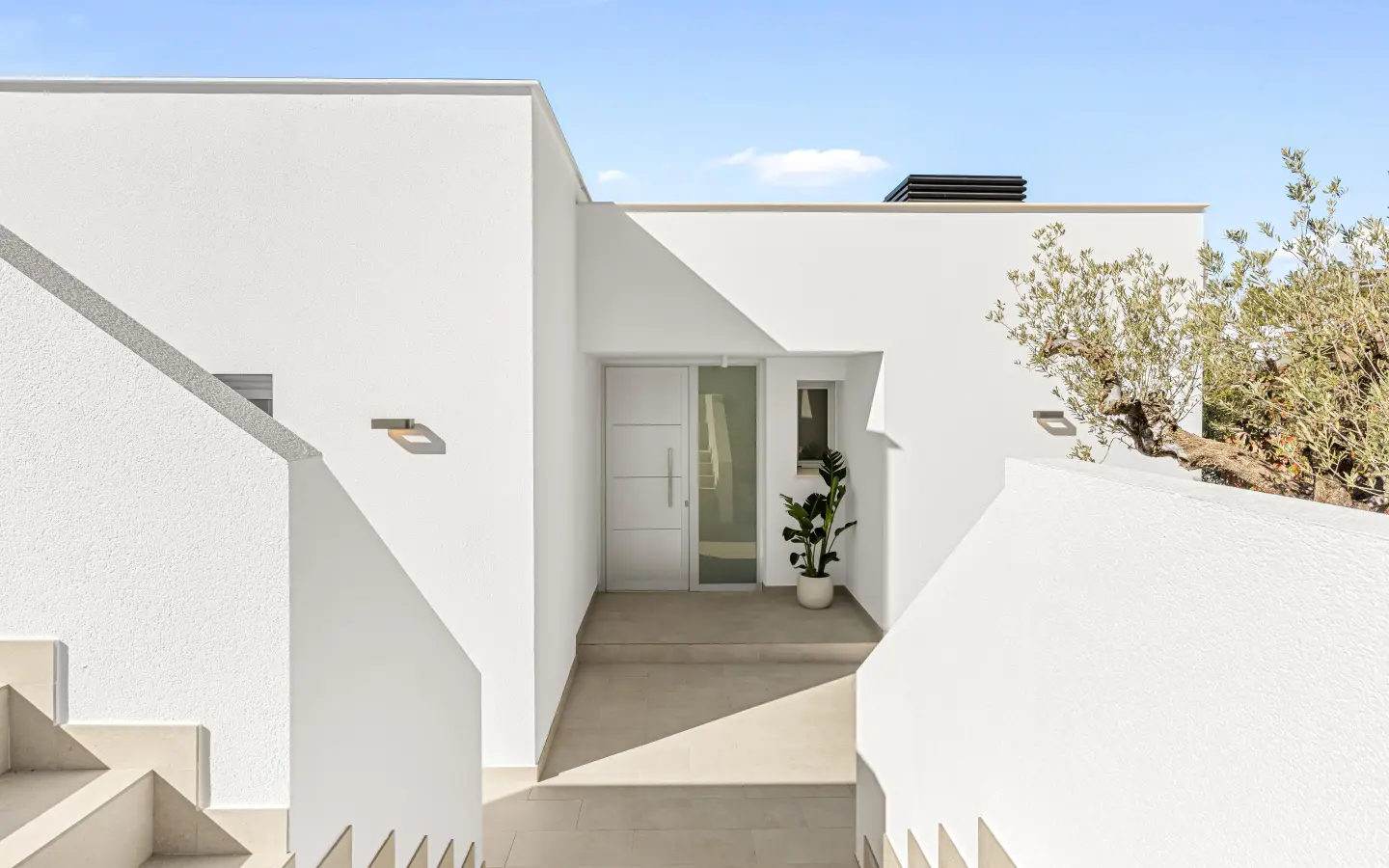 3-bedroom Villa In Benitachell, Spain (142 M²)