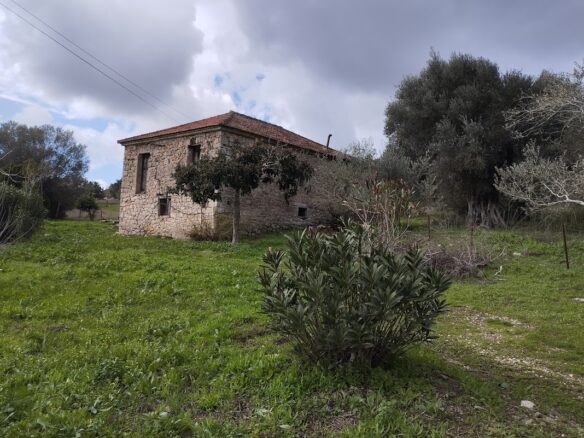 Stone House Of 100 M² With Village Location In Kynigos, Messinia, South Peloponnese, Greece